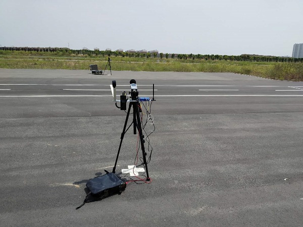 汽車通過噪聲測(cè)試系統(tǒng)使用場(chǎng)景